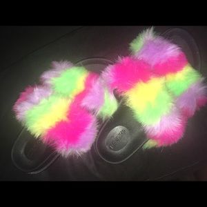 Hot style fur slippers❤️I Hope you guys love them